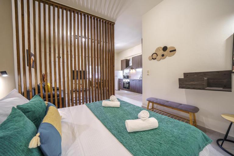 Liakoto Modern Apt Near Beach & City Center - B&B Agía Pelagía