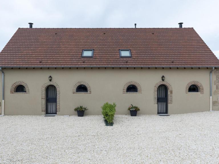 Gîtes rénovés à la ferme, terrasse et ambiance scandinave - FR-1-489-79 - B&B Chapeau