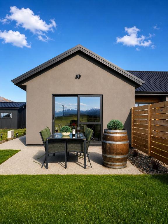 Alpine Retreat - B&B Wanaka