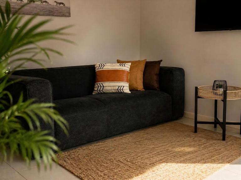uMhlanga Home with FREE WiFi, Pool, Gym at Urban Park - B&B Durban