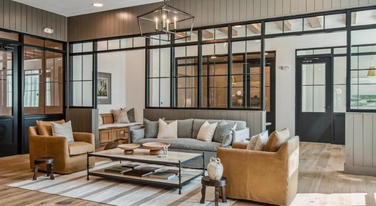 Modern Ground Floor 1BR Retreat Resort Amenities - B&B San Marcos