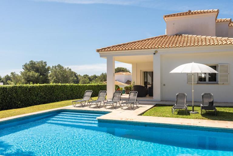 Villa Arual by Escape Home - B&B Punta Grossa