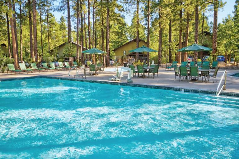Pinetop Resort 2BR Apartment - B&B Pinetop-Lakeside