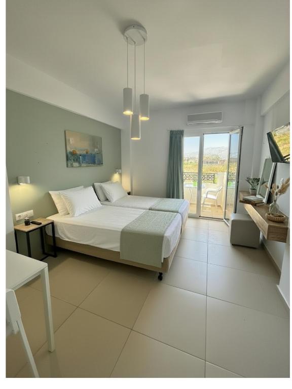 Kostas Apartments - B&B Stalís