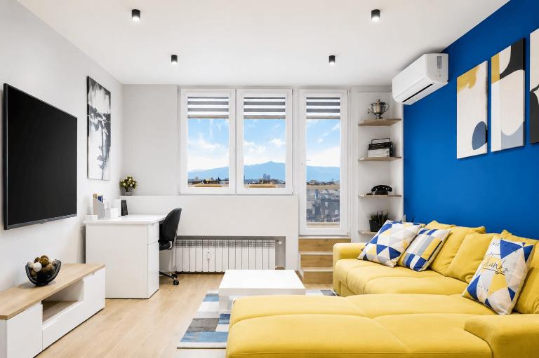 Top 1 - 2BR - 180 Views - Balcony - Top Amenities - B&B Sofia