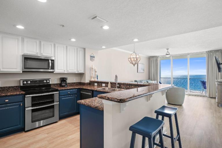 Palazzo 1203 - Two Bedroom with Stunning Gulf Views - B&B Panama City Beach