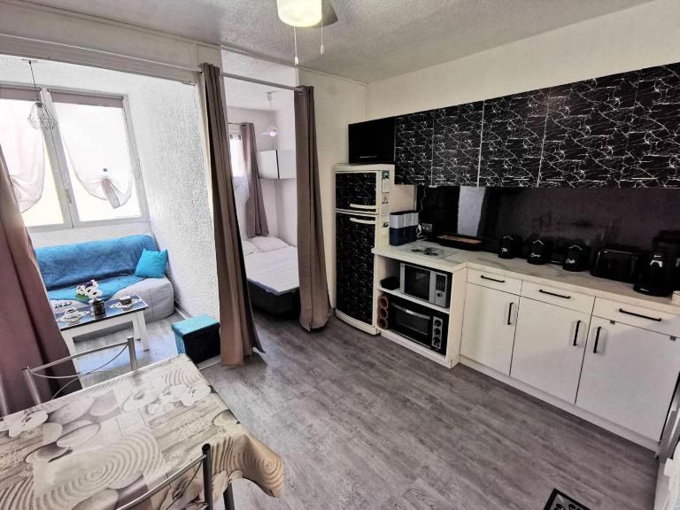 Résidence Madinina - STUDIO 4 PERSONNES 4 couchages PORT LEUCATE MAE-7744 - B&B Leucate