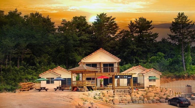 Samcheok lime pension - B&B Samcheok