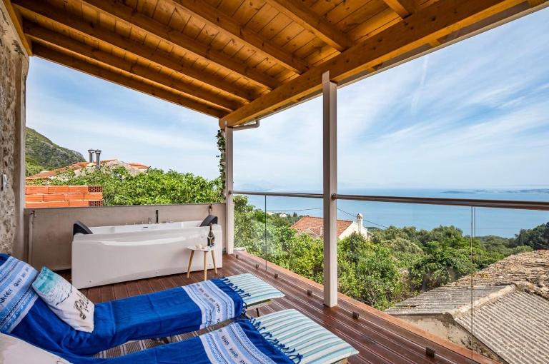 Art House with Seaview & Jacuzzi by Konnect - B&B Spartýlas