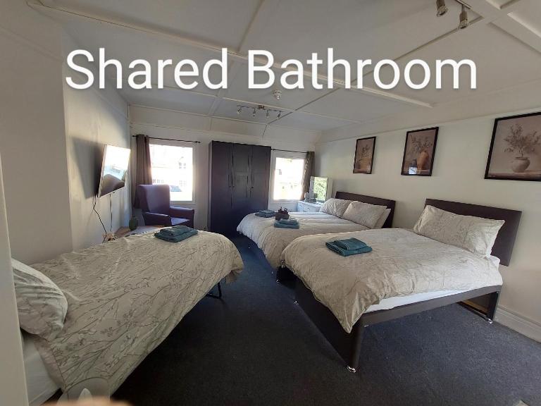 Royal Oak Rooms - B&B Exeter