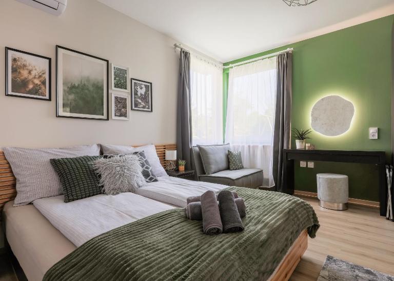 Riverside Apartman**** Miskolc - Bed and Breakfast Miskolc