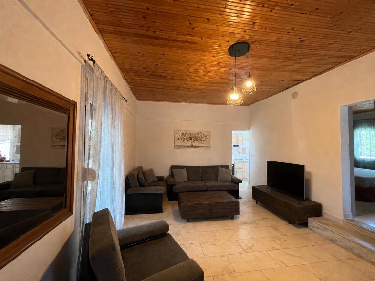 Arches Cottage - Bed and Breakfast Néa Kallikráteia
