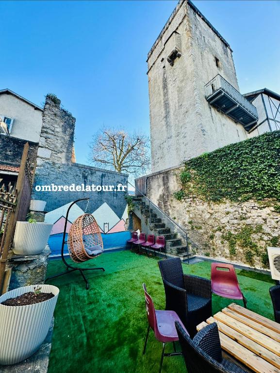 A l'ombre de la Tour - B&B Lourdes