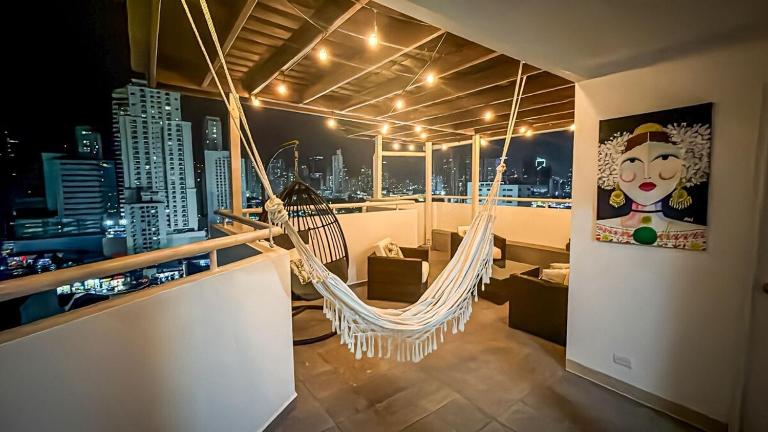 Chic & Cozy Penthouse with Terrace - Ferienwohnung Panama-Stadt