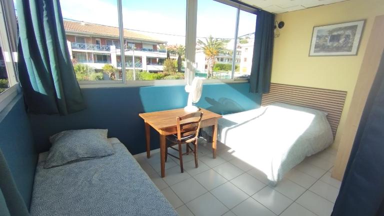 T2 -Six Fours - 300m plage - Chambres d'hôtes Six-Fours-les-Plages