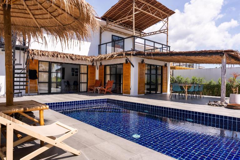 Manao Seaview Pool Villa 21 - 5 Mins Walk To The Beach - B&B Ko Lanta