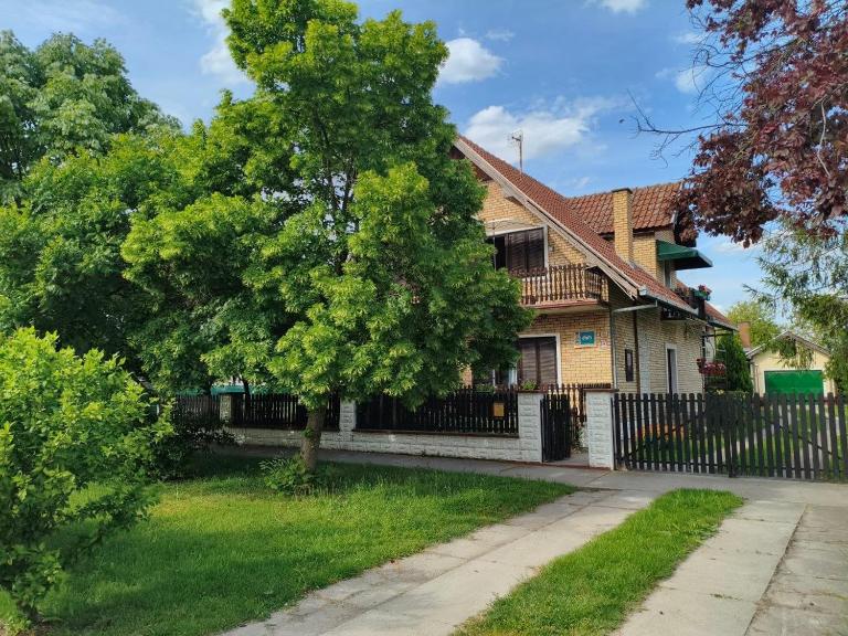 Smeštaj Mevlida - B&B Belo Blato