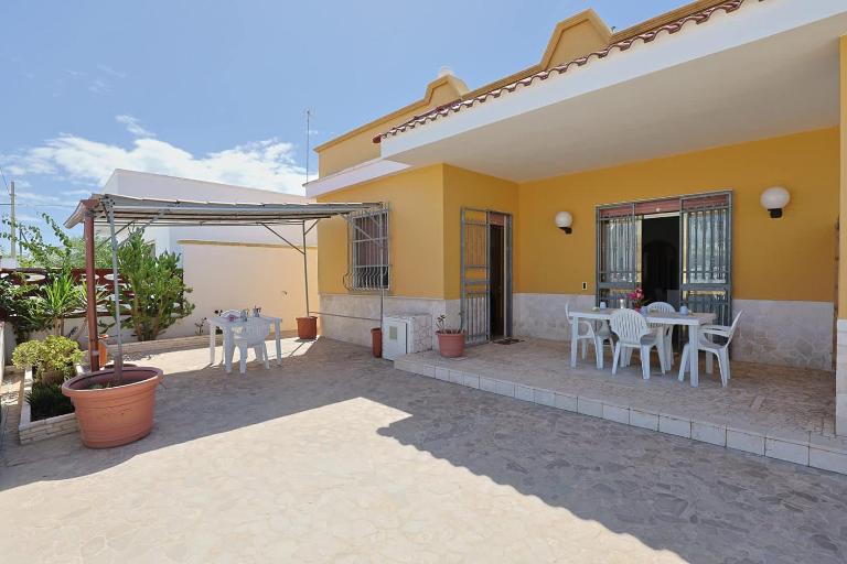 Casa Monsellato 1B SX a soli 120 mt dalla spiaggia Padula Fede di Punta Prosciutto - Bed and Breakfast Punta Prosciutto