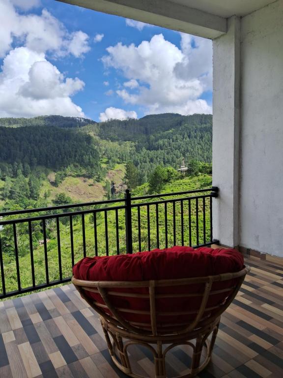 Oria Ella - Ferienwohnung Ella Town