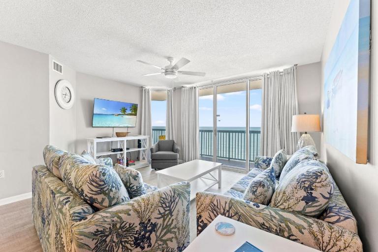 Ashworth 1306 - Oceanfront-Ocean Drive Section - B&B Myrtle Beach