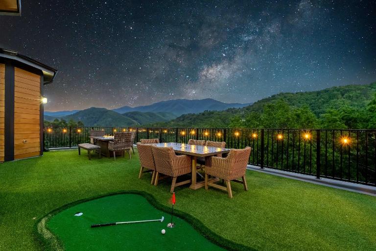 SPECIAL Luxury Manor Hot Tub Pool Ober Views - B&B Gatlinburg