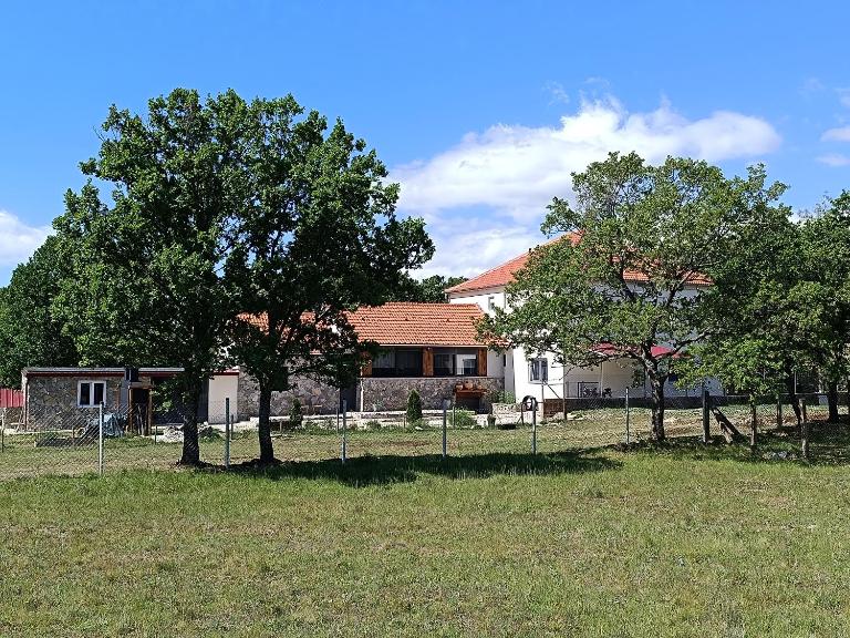 MORLAK - Guest House - Restaurant - Gated parking - Bed and Breakfast Polača
