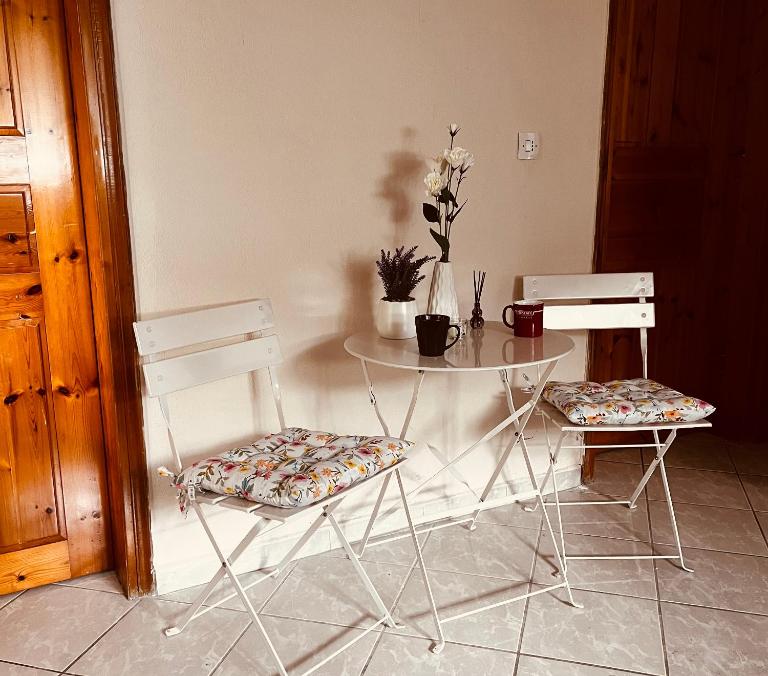 Martha's home - B&B Nea Vrasna