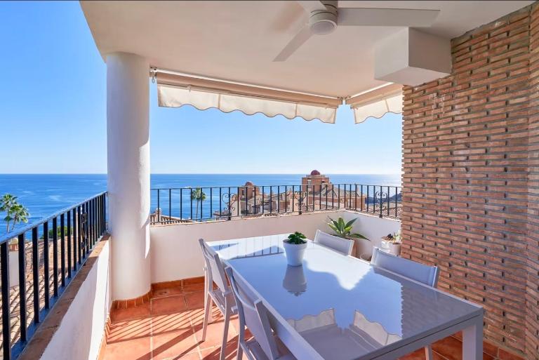 Vista Marina del Este - B&B La Herradura