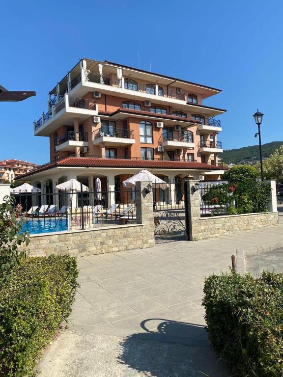 SNG Sveti Vlas - B&B Saint Vlas