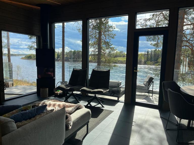 Cottage in a great location along the Tornionjoki River - Ferienwohnung Pello