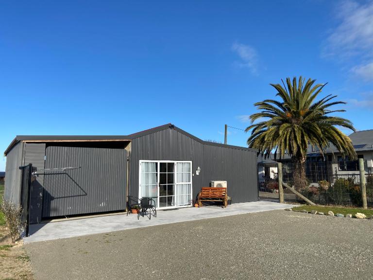 The Jam Shed - B&B Waimate