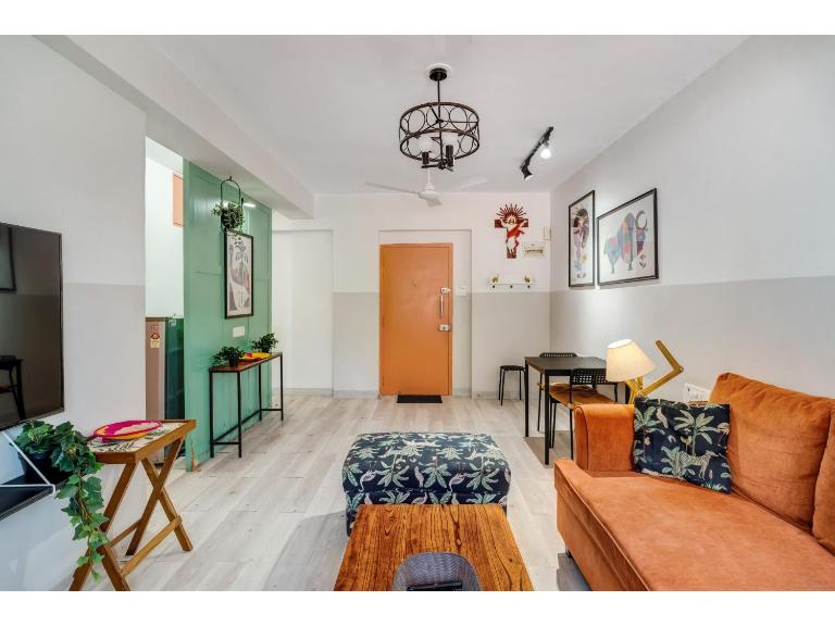 Nino 1BHK in Bandra W by Square One Stays - B&B Mumbai