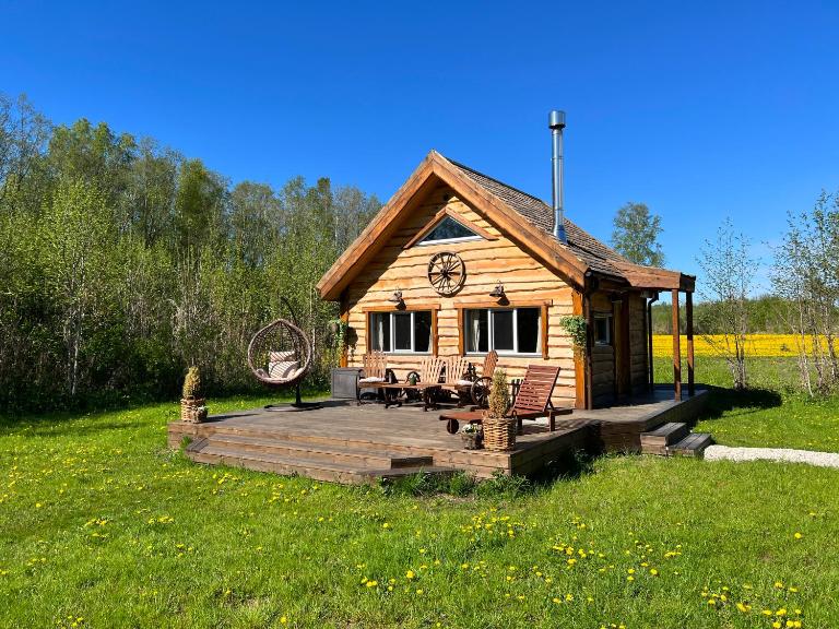 Hobu House - a Cozy, Private Cabin by the Forest near Haapsalu - B&B Haapsalu