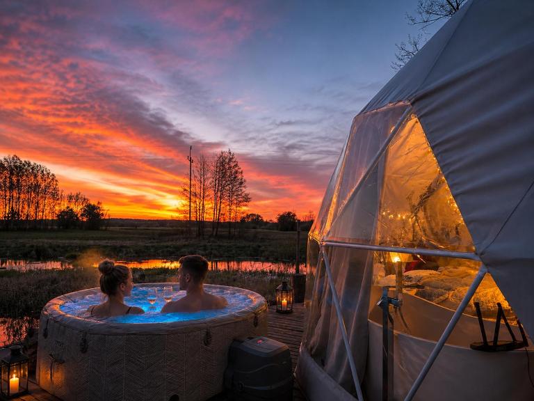 Heaven Reset & Spa - Prywatne Jacuzzi - B&B Korczew