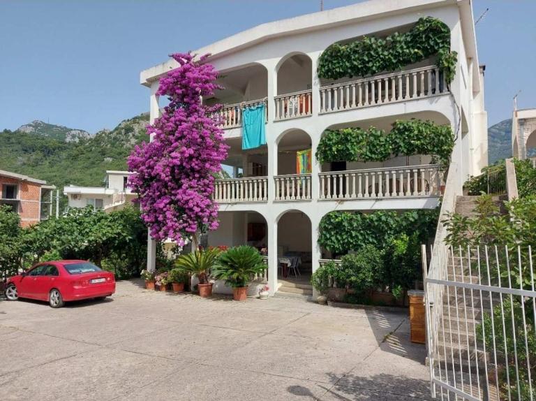 Djuricic Apartments - Ferienwohnung Sutomore