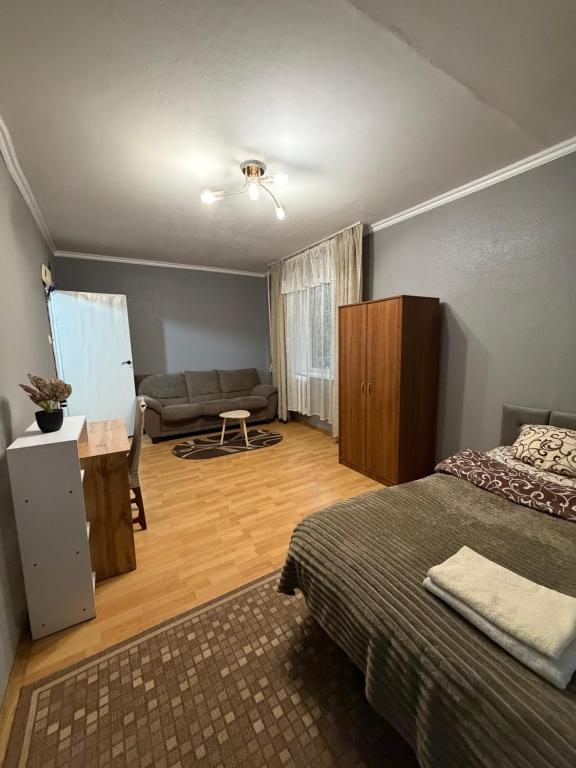 Апартаменти на Клосовського 14 - Ferienwohnung Schytomyr