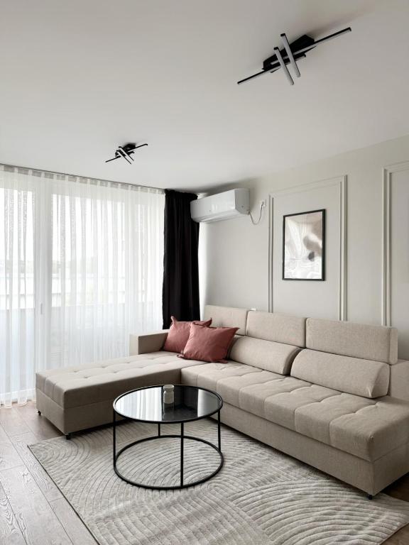 Zafiro Apartment, City Center - B&B Kavadarci