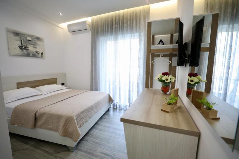 Amart Stay - Chambres d'hôtes Saranda