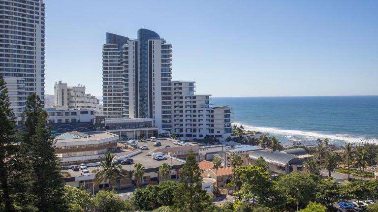801 Oyster Quays - by Stay in Umhlanga - B&B Durban