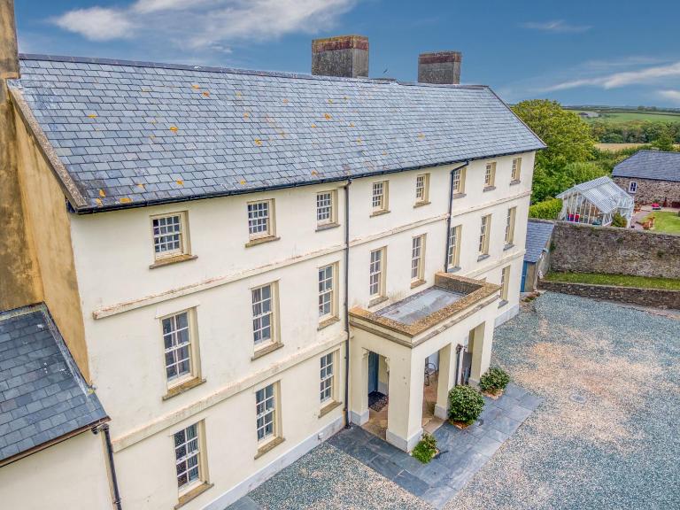 Butterhill Grange - B&B Haverfordwest
