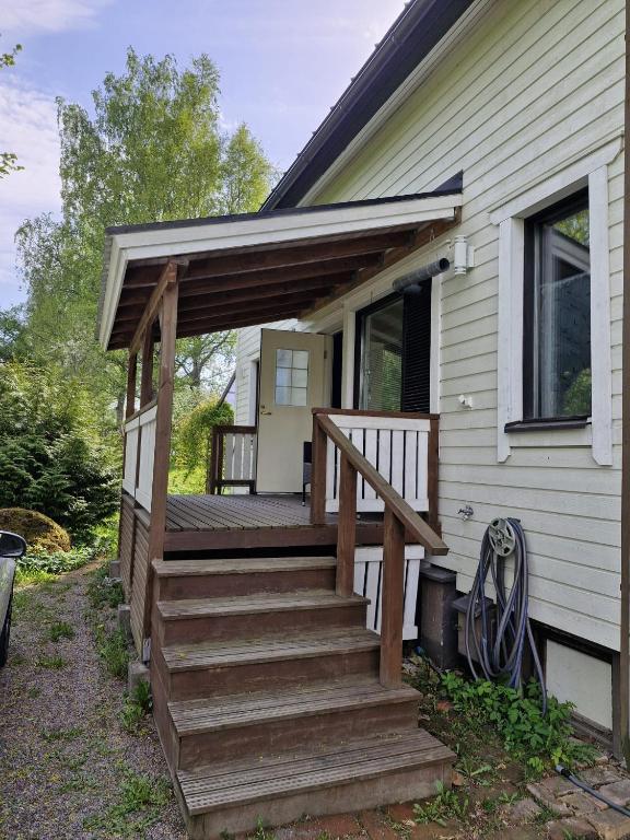 Kolmio Kaurialassa - Ferienwohnung Hämeenlinna