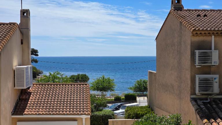 Cap Rousset - Vue mer , Parking privé, Plage - B&B Carry-le-Rouet