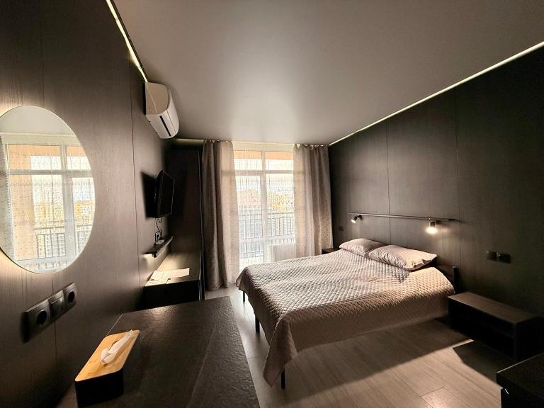 Crystal Springs Apartments Феофанія Теремки ВДНГ - B&B Kyiv