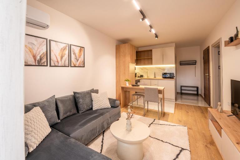 Elenovo Apartments - Bed and Breakfast Blagoëvgrad