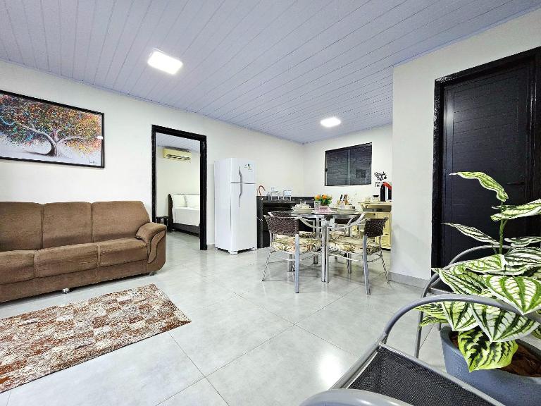 Casa 3 quartos com 6 camas - bairro tranquilo - B&B Foz do Iguaçu