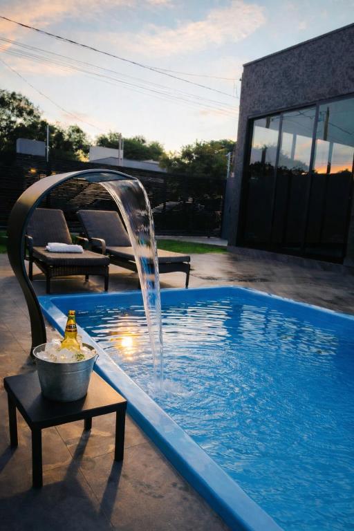 Casa Completa com Piscina Aquecida e Área Gourmet em Foz do Iguaçu - Chambres d'hôtes Foz do Iguaçu