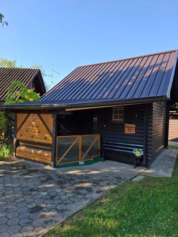 Brunarica Beti - Bed and Breakfast Brežice