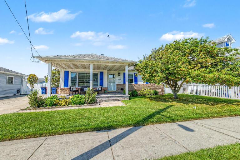 Shore Escape Steps to the Beach - B&B Ventnor City