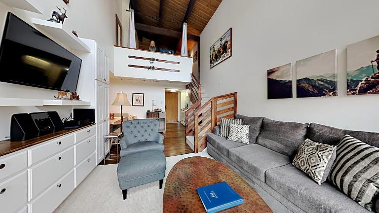 Timberline Condominiums Studio Loft Premier Unit 316 - Bed and Breakfast Snowmass Village