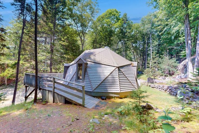 The Dome House - B&B Boothbay